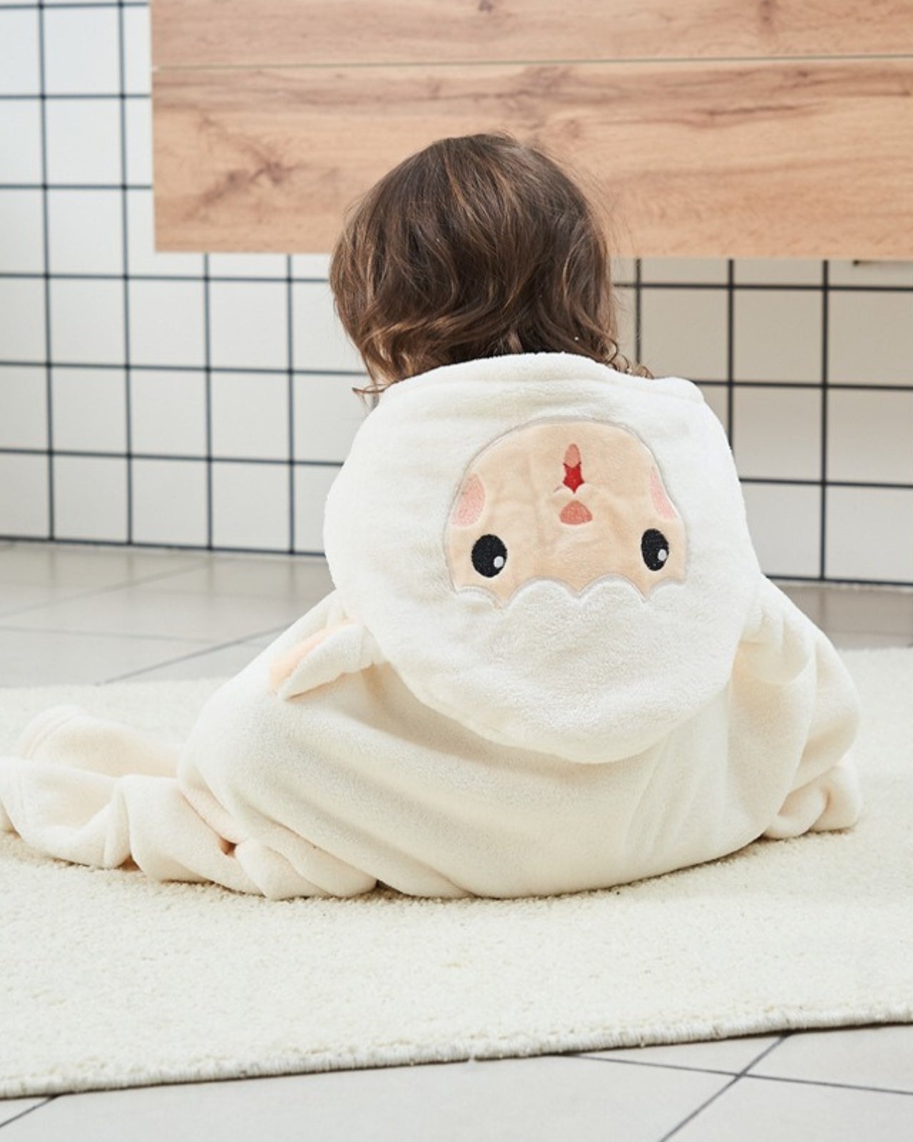 Kids Hooded Bath Towel | White Sheep Design