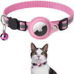 CAT GPS tracker collar with quick-release fastener and reflective design for improved night visibility